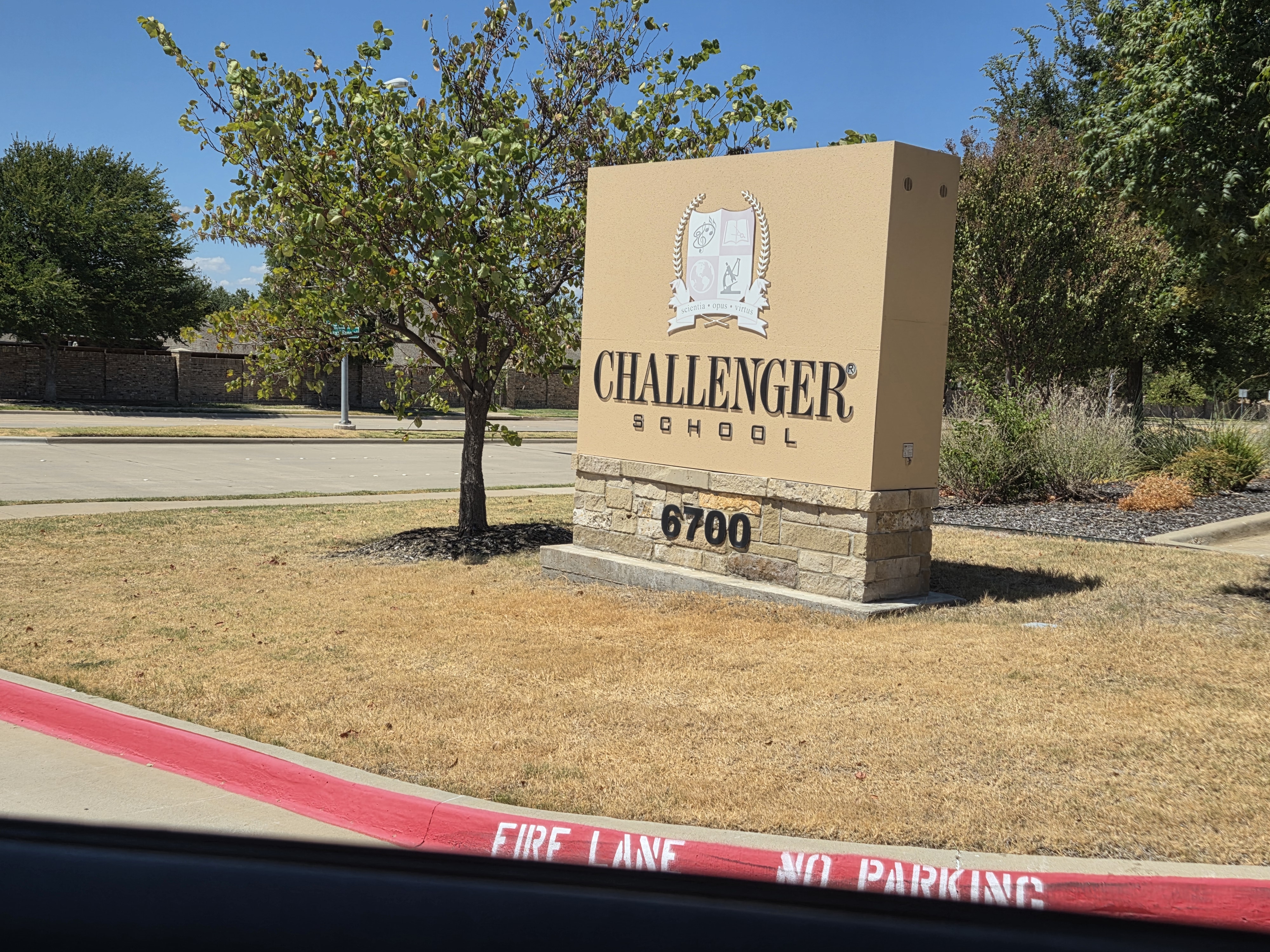 Challenger School - Plano