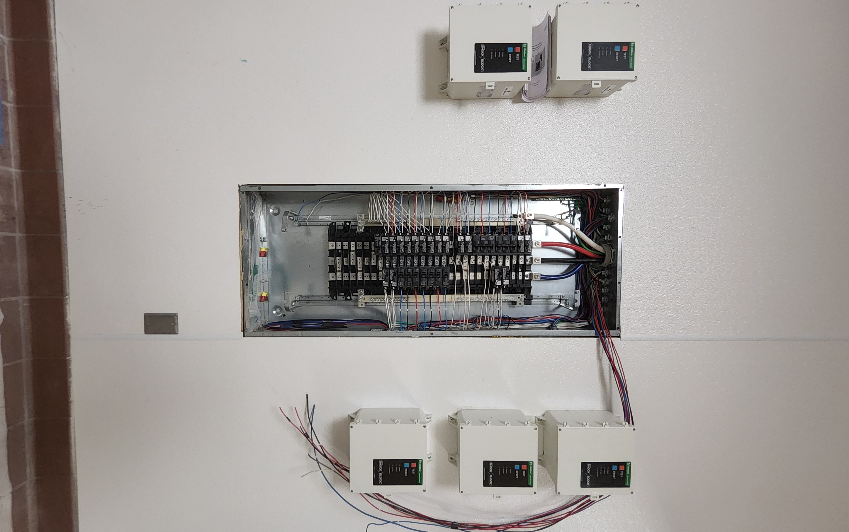 Braker land Inside Panel